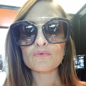 Meet your Posher, Colleen